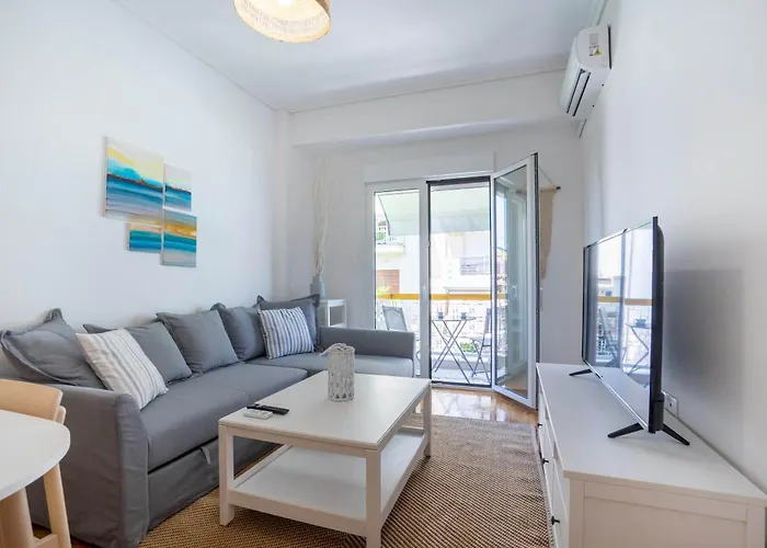 Modern Athens 2Bd Apt - Greecing